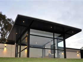 Bekkers Wine - Tourism Brisbane 0