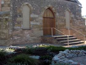 The Hundred Eaves - Brisbane Tourism 0