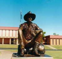 Cunnamulla Fella - Tourism Brisbane