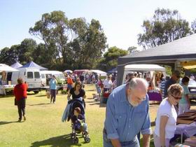 Port Elliot Market - Tourism Brisbane 1