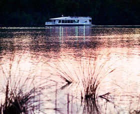 Wentworth River Cruises - Brisbane 4u 4