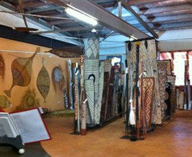 Maningrida Arts And Culture - Tourism Brisbane 1