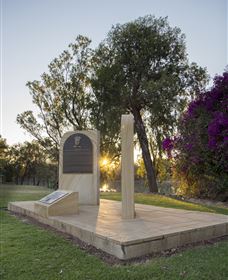 St George Pilots Memorial - Tourism Brisbane 0