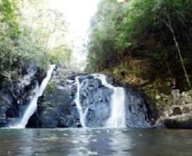 Mt Hypipamee Crater And Dinner Falls - Tourism Brisbane 1