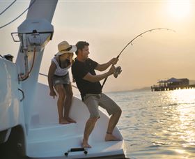 Fishing At Magnetic Island - Brisbane 4u 1