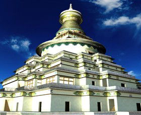 The Great Stupa Of Universal Compassion - Tourism Brisbane 0