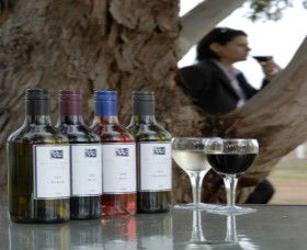 Woolaway Wines - Tourism Brisbane 0