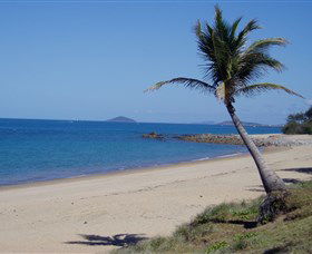 Lamberts Beach - Tourism Brisbane 0