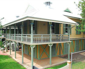 Moree Lands Office Historical Building - Brisbane Tourism 1