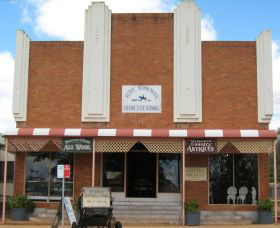 Talbragar Country Antiques - Brisbane Tourism 0