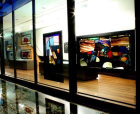 National Art Glass Collection - Tourism Brisbane 0