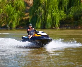 Wagga Beach - Brisbane Tourism 1