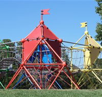 Fadden Pines Playground - Brisbane Tourism