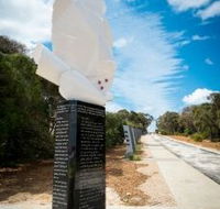 Convoy Walk and Lookout