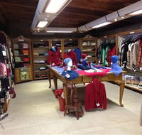Australian Alpaca Barn - Pokolbin - Tourism Brisbane