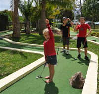Hunter Valley Aqua Golf and Putt Putt - Tourism Brisbane