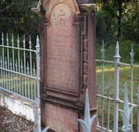 Pioneer Graves - Brisbane Tourism