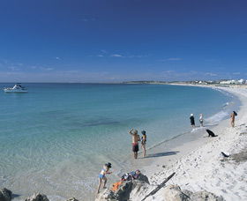 Port Beach - Tourism Brisbane 0