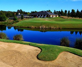 Macquarie Links International Golf Club - Brisbane Tourism 0