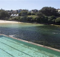 Clovelly Beach - Tourism Brisbane