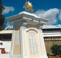 Beenleigh War Memorial - Tourism Brisbane