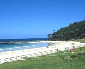 Mollymook Beach - Tourism Brisbane 2