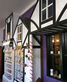 Edgey's Manor - Brisbane Tourism 2