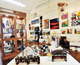 Nimbin Artists Gallery - Tourism Brisbane 0