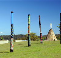 Maclean Tartan Power Poles - Tourism Brisbane