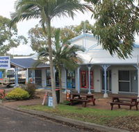 Laurieton Riverside Seafoods - Tourism Brisbane