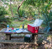 Broadwater Beach picnic area - Tourism Brisbane