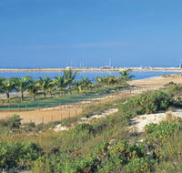 Exmouth Town Beach - Tourism Brisbane