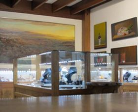 Yallingup Galleries - Tourism Brisbane 1