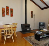 Tinglewood Cabins - Brisbane 4u