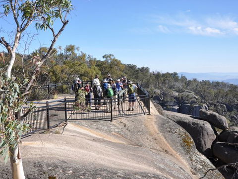 Hedonistic Hiking - Tourism Brisbane 1