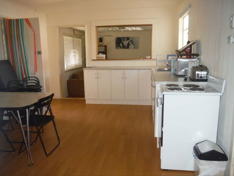 Aljaka - Brisbane Tourism 2