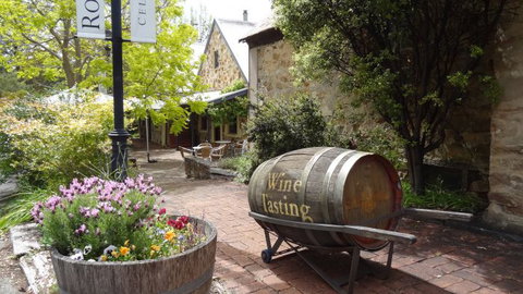Wine Lovers Tours - Tourism Brisbane 0