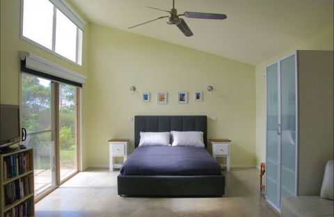 Tilba Coastal Retreat - Tourism Brisbane 0