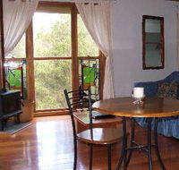 Bluegums Cabins - Tourism Brisbane