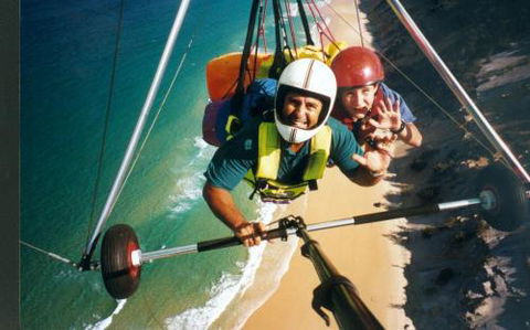 David Cookman–Sunshine Coast Hang Gliding - Tourism Brisbane 0