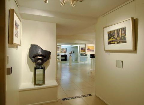 Art Nuvo Gallery - Brisbane 4u 1