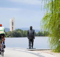 R G Menzies Walk - Brisbane Tourism