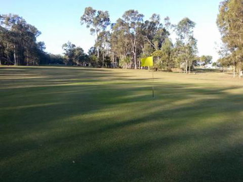 Boonooroo Golf Course & Tavern - Tourism Brisbane 4