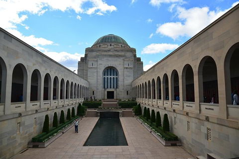 Private Canberra Airport - Canberra City Round-Trip Transfer - Brisbane Tourism 1
