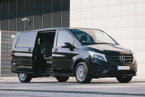 Private Canberra Airport - Canberra City Round-Trip Transfer - Brisbane Tourism 0