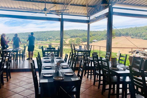 Small-Group Bickley Valley Wine Tour - Tourism Brisbane 8