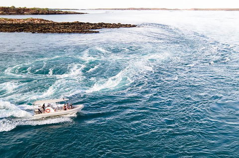 Giant Tides Tour - Cape Leveque & Cygnet Bay - Brisbane Tourism 3
