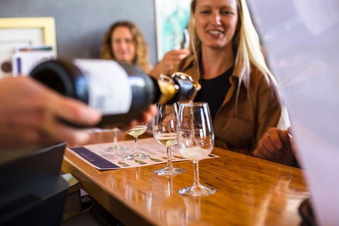 Half Day Gourmet Wine Tour - Tourism Brisbane 1