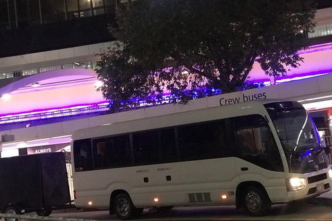 Airport Transfer 8Pax - Brisbane Tourism 0
