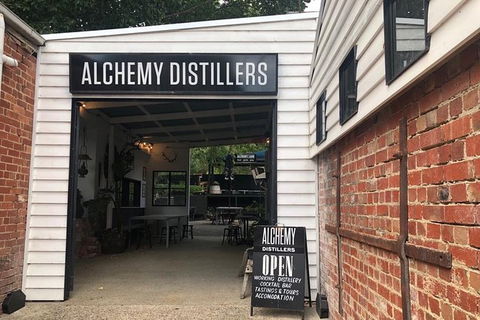 YARRA VALLEY NIGHT TOUR! Gin, Cider, Vodka, Beer, Wine & The World's Best Pizza! - Tourism Brisbane 1